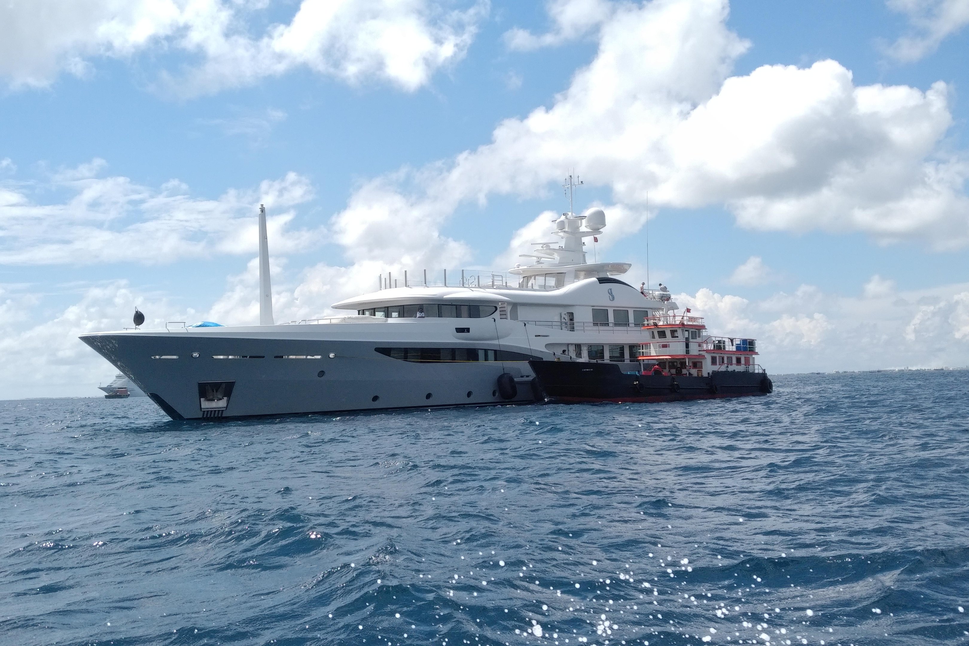 Bunkering & Supplies operations in the Maldives